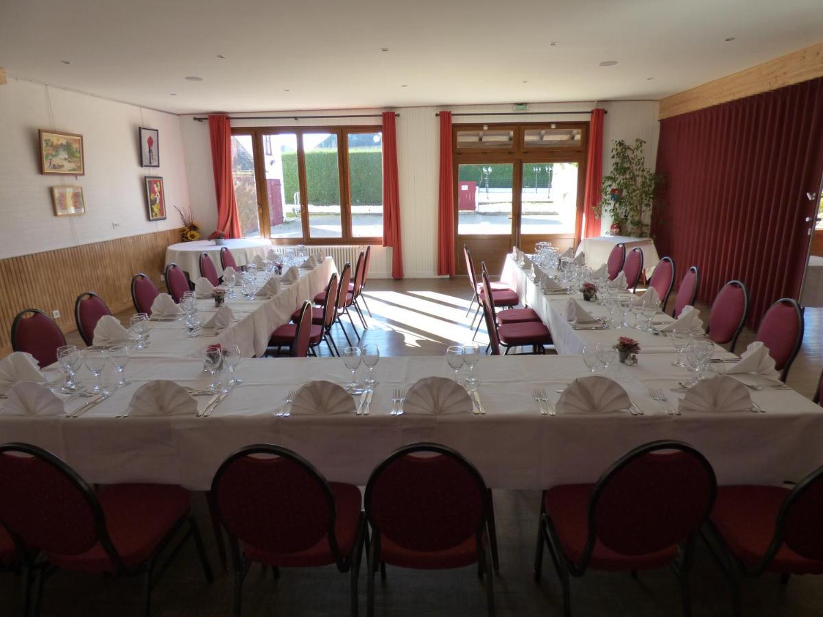 Le Chalet De La Foret Hotel 3 Etoiles Et Restaurant Vierzon Exteriör bild