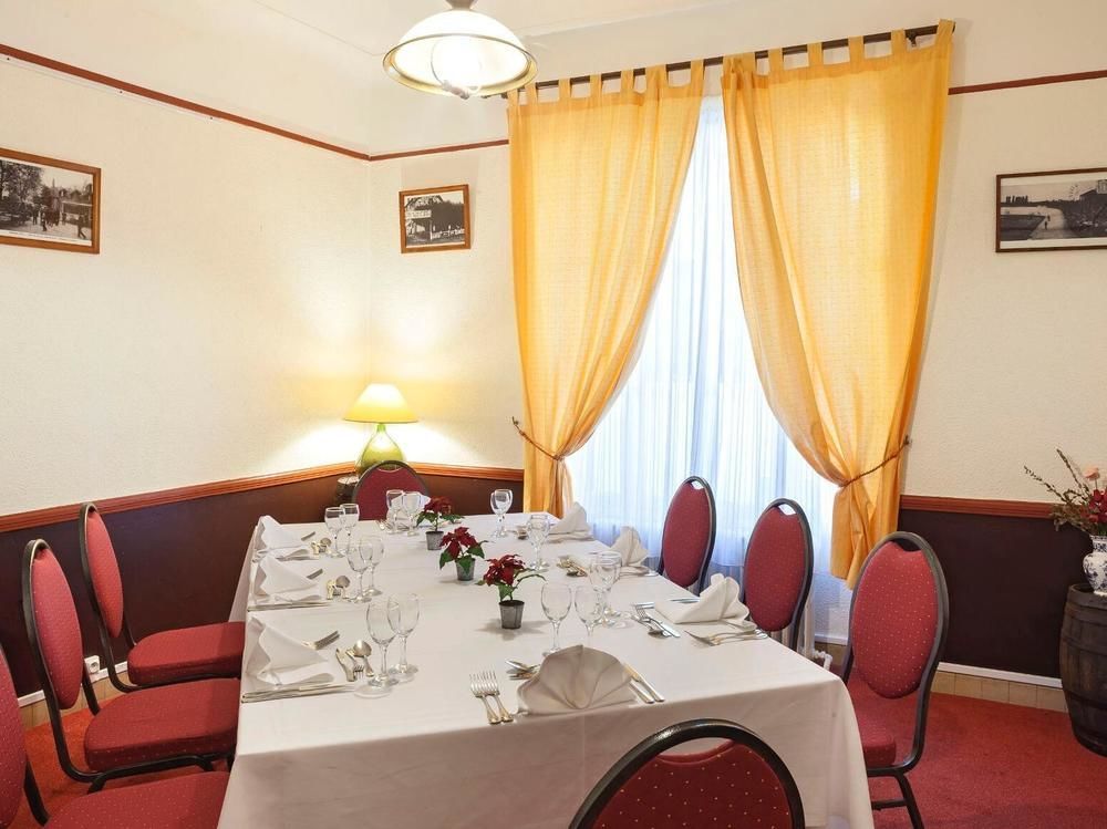 Le Chalet De La Foret Hotel 3 Etoiles Et Restaurant Vierzon Exteriör bild