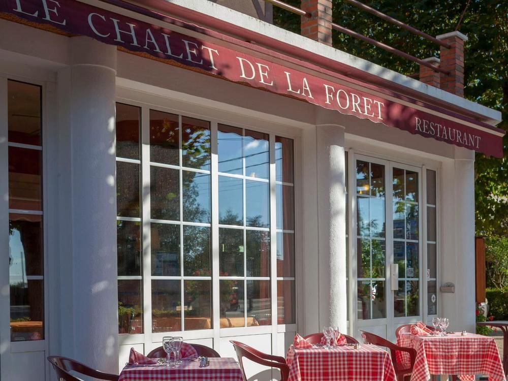 Le Chalet De La Foret Hotel 3 Etoiles Et Restaurant Vierzon Exteriör bild